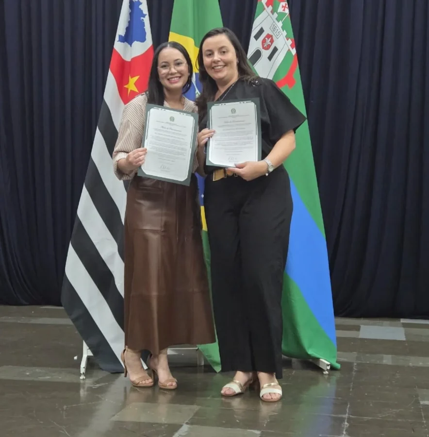 As fisioterapeutas e sócias da BioMoove, Jakeline e Jéssica